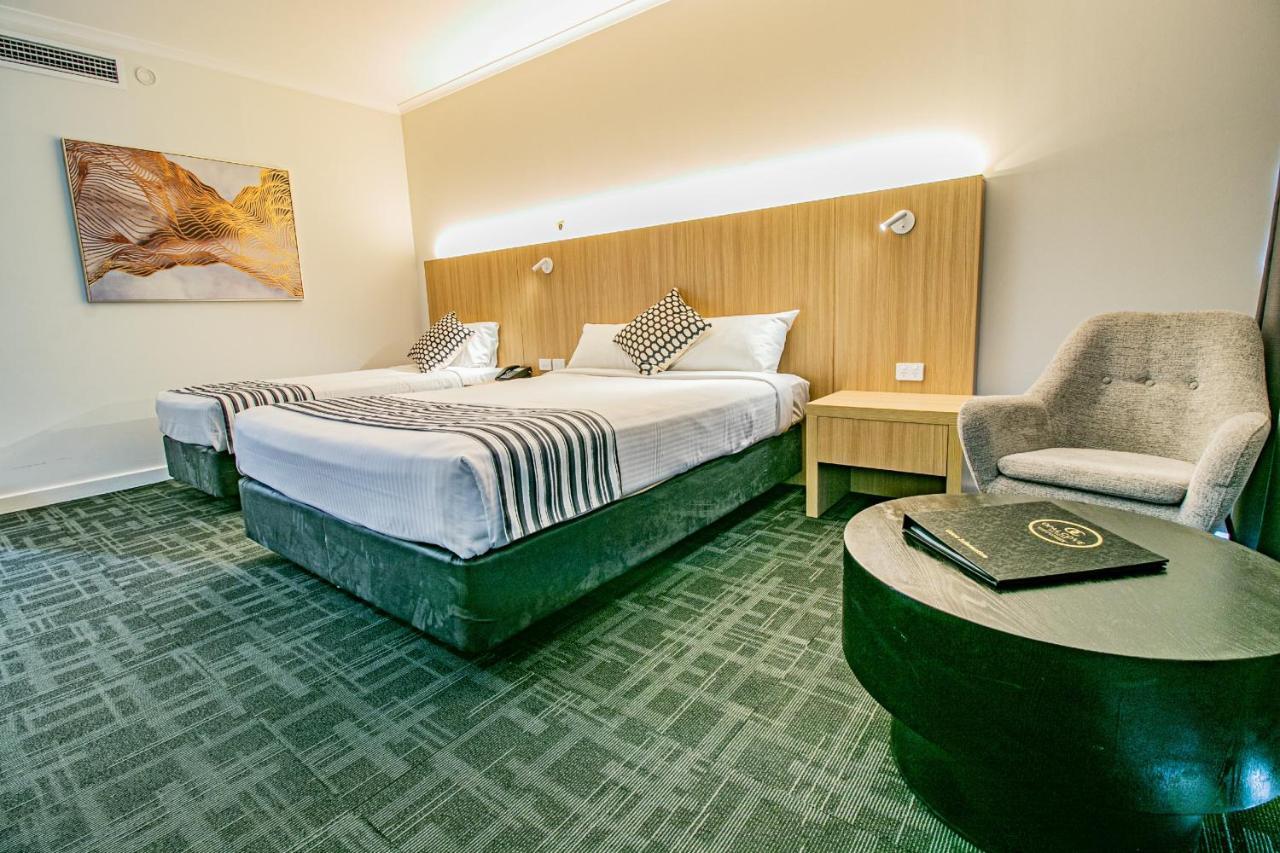 Absolute Beachfront Opal Cove Resort Korora Exterior photo