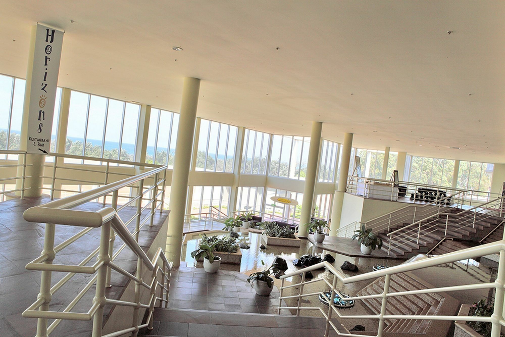 Absolute Beachfront Opal Cove Resort Korora Exterior photo