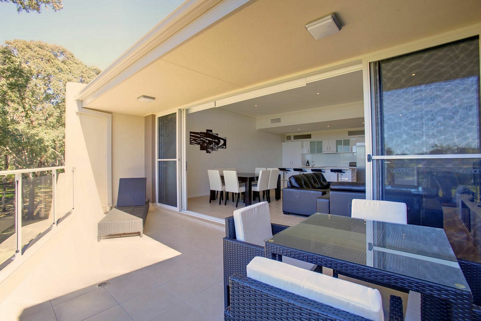 Absolute Beachfront Opal Cove Resort Korora Exterior photo
